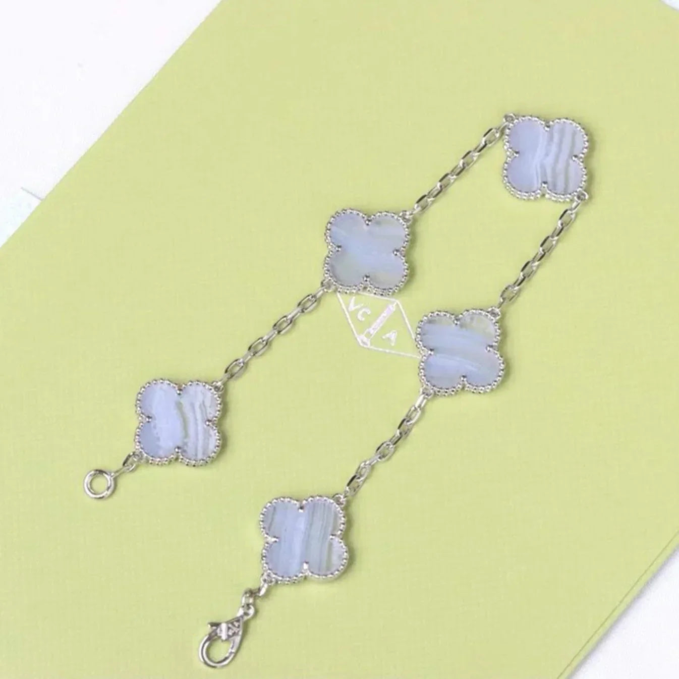 [Azure Tears]LUCKY CLOVER 5-MOTIF BRACELET - PURPLE CHALCEDONY COLLECTION