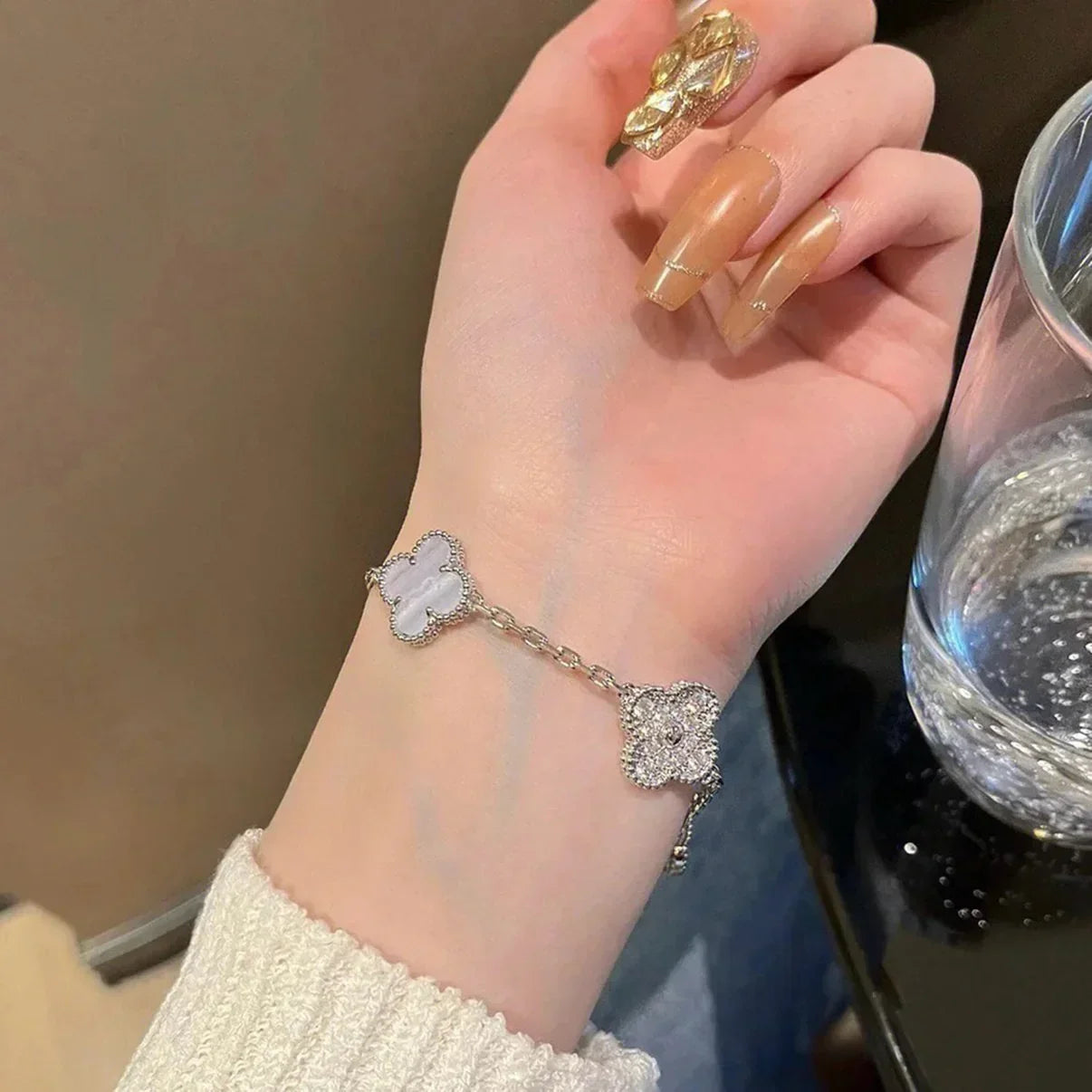 [Azure Tears]LUCKY CLOVER 5-MOTIF BRACELET - PURPLE CHALCEDONY COLLECTION