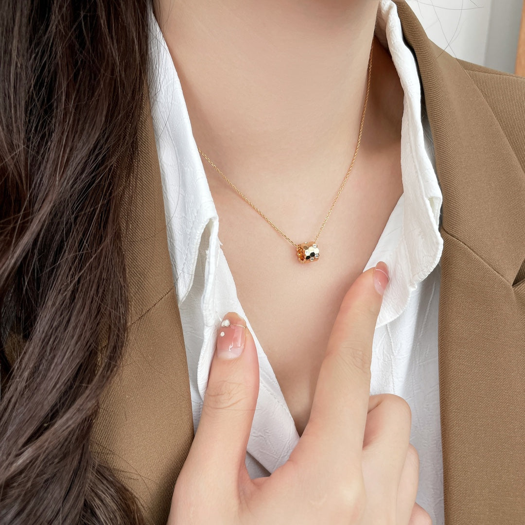 [Azure Tears]BEE MINI PEDANT DIAMOND NECKLACE