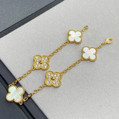 [Azure Tears]LUCKY CLOVER 5-MOTIF BRACELET - WHITE MOTHER-OF-PEARL COLLECTION