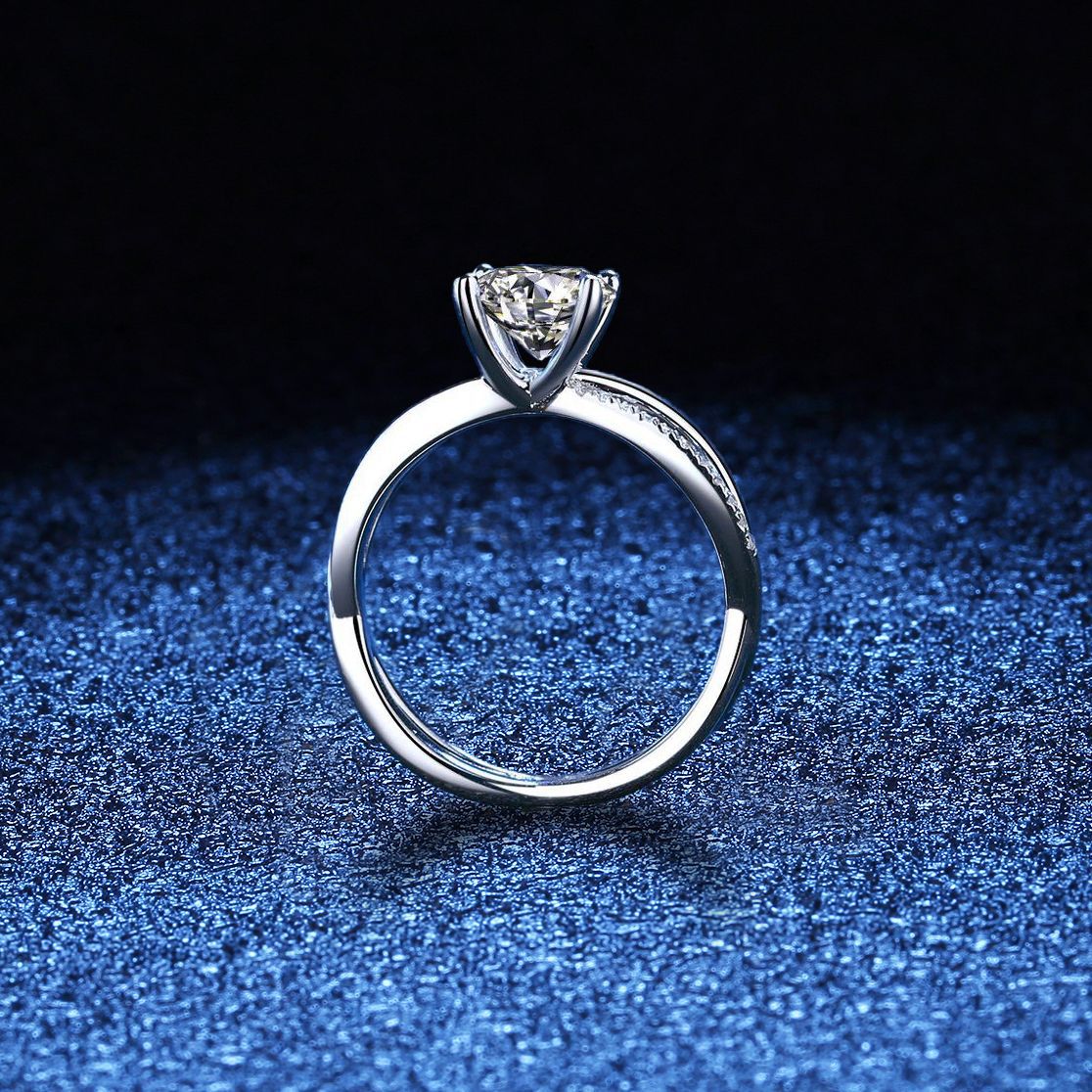 [Azure Tears]ELEGANT 4-PRONG CROSSOVER MOISSANITE ENGAGEMENT RING