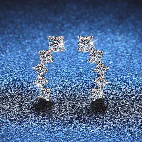 [Azure Tears]SPARKLING SMILE ARC MOISSANITE STUD EARRINGS