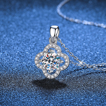 [Azure Tears]CLASSIC CLOVER MOISSANITE PENDANT NECKLACE