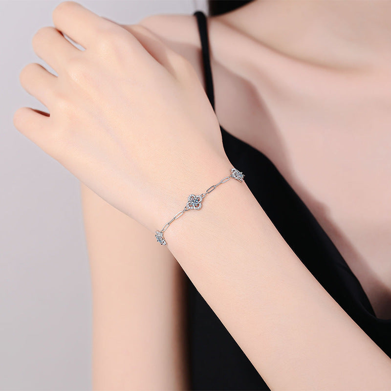 [Azure Tears]TRIPLE-CLOVER MOISSANITE BRACELET