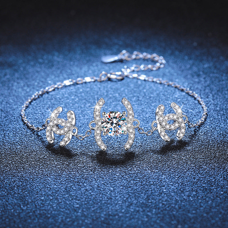 [Azure Tears]CLASSIC INTERLOCKING MOISSANITE BRACELET