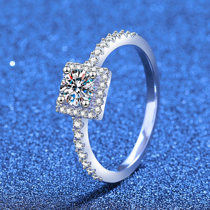 [Azure Tears]DAINTY SUGAR-CUBE MOISSANITE RING
