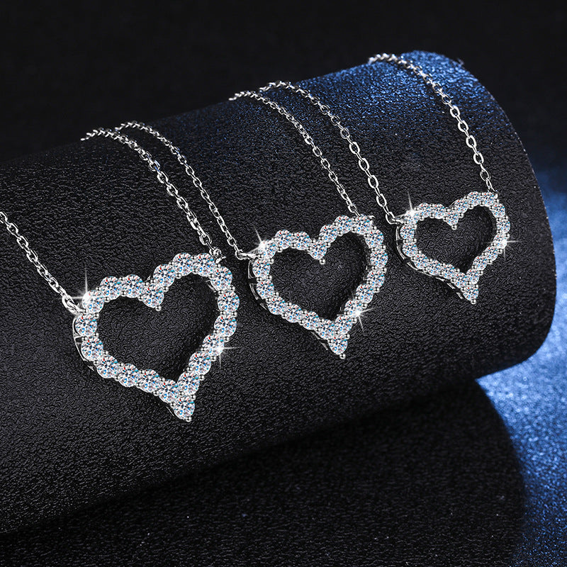 [Azure Tears]ROMANTIC HEART MOISSANITE PENDANT NECKLACE