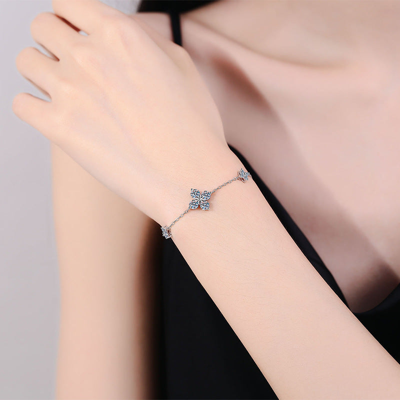 [Azure Tears]CLOVER LUCKY CHARM MOISSANITE BRACELET