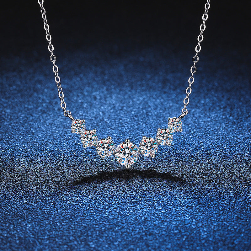 [Azure Tears]MINIMALIST CURVED SMILE MOISSANITE NECKLACE
