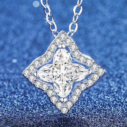 [Azure Tears]STAR-CLOVER MOISSANITE NECKLACE