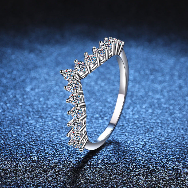 [Azure Tears]ELEGANT V-SHAPED CHEVRON MOISSANITE RING