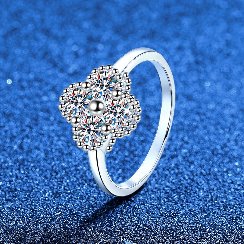 [Azure Tears]ELEGANT FOUR-LEAF CLOVER MOISSANITE RING