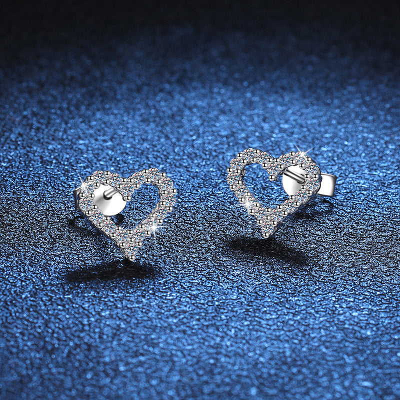 [Azure Tears]SPARKLING HEART-SHAPED MOISSANITE STUD EARRINGS