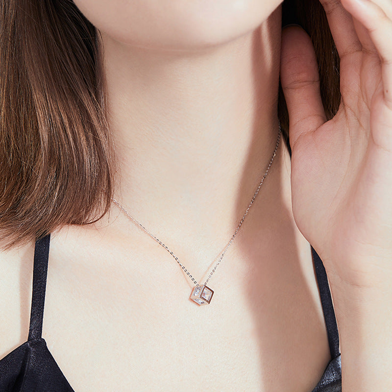 [Azure Tears]GEOMETRIC SUGAR-CUBE MOISSANITE NECKLACE