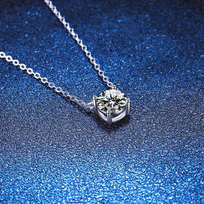 [Azure Tears]CLASSIC FOUR-PRONG SOLITAIRE MOISSANITE NECKLACE