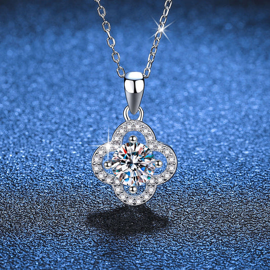 [Azure Tears]CLASSIC CLOVER MOISSANITE PENDANT NECKLACE
