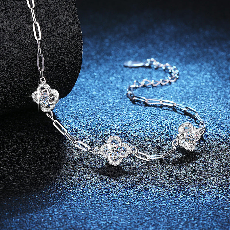 [Azure Tears]TRIPLE-CLOVER MOISSANITE BRACELET