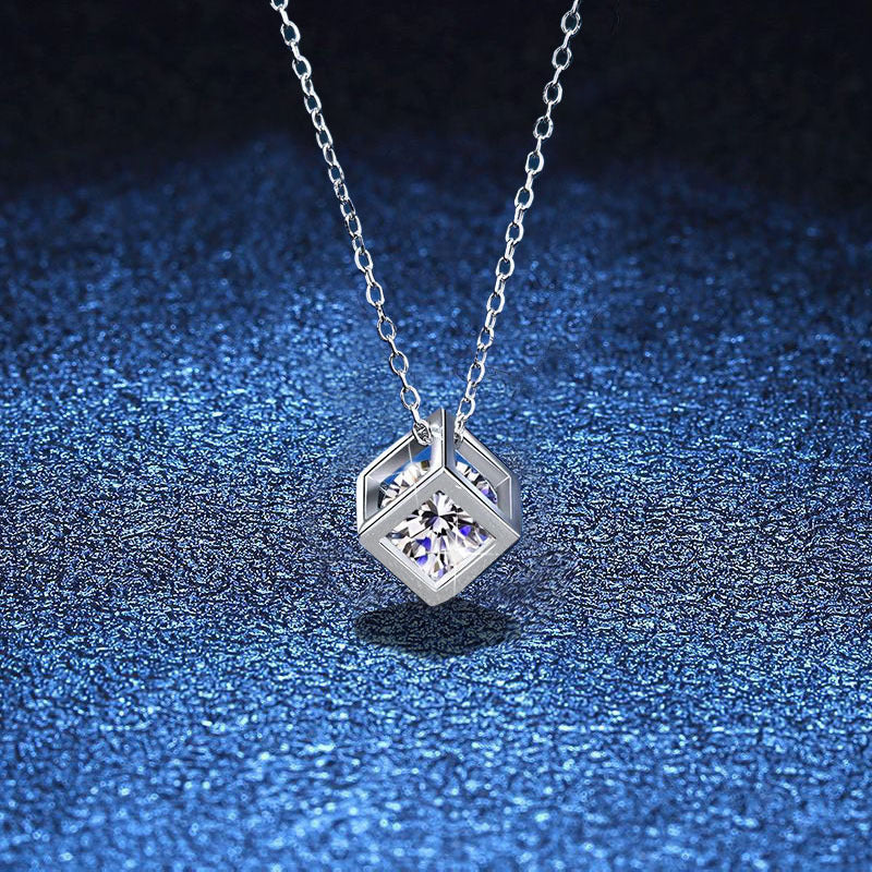 [Azure Tears]GEOMETRIC SUGAR-CUBE MOISSANITE NECKLACE