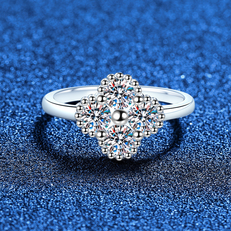 [Azure Tears]ELEGANT FOUR-LEAF CLOVER MOISSANITE RING