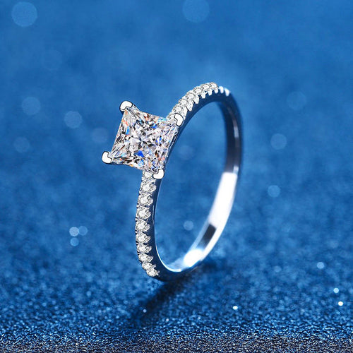 [Azure Tears]ELEGANT PRINCESS CUT MOISSANITE ENGAGEMENT RING
