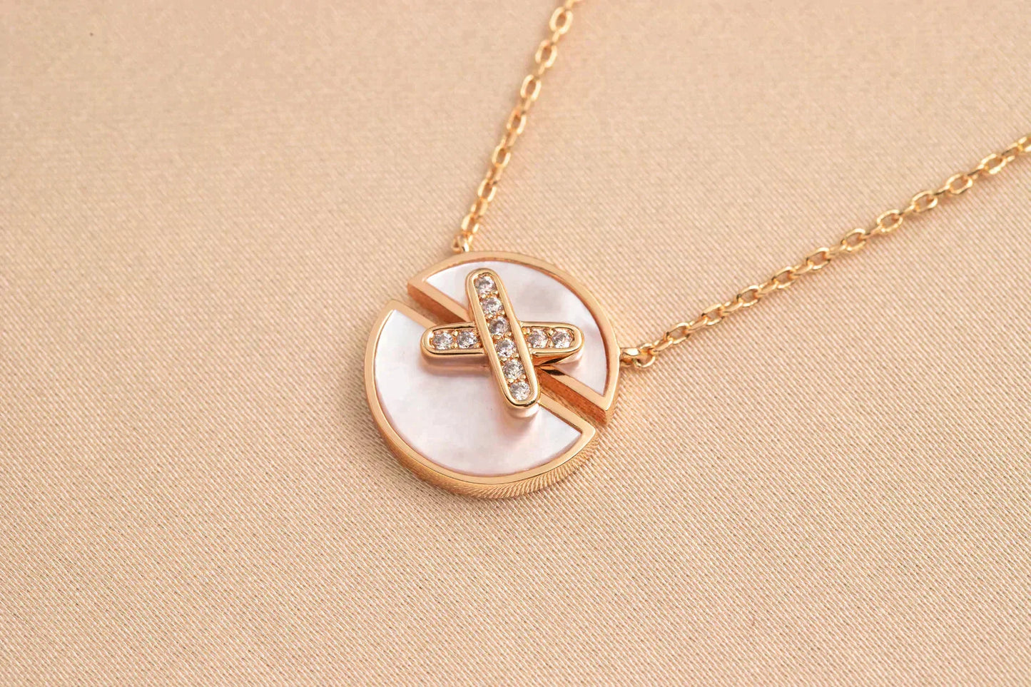 [Azure Tears]JEUX DE ROSE GOLD DIAMOND NECKLACE