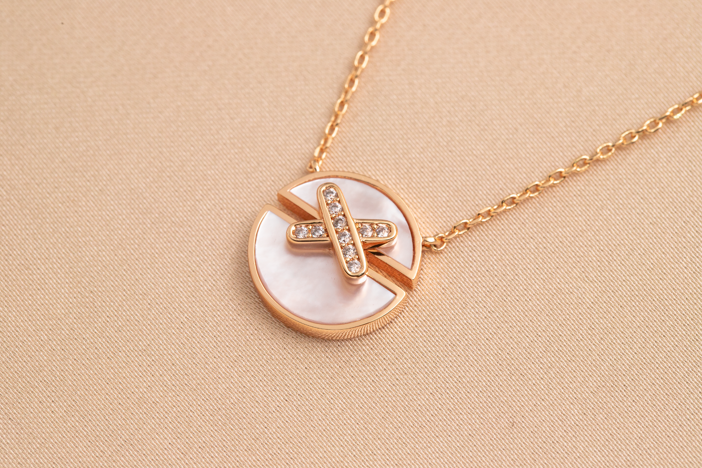 [Azure Tears]JEUX DE ROSE GOLD DIAMOND NECKLACE