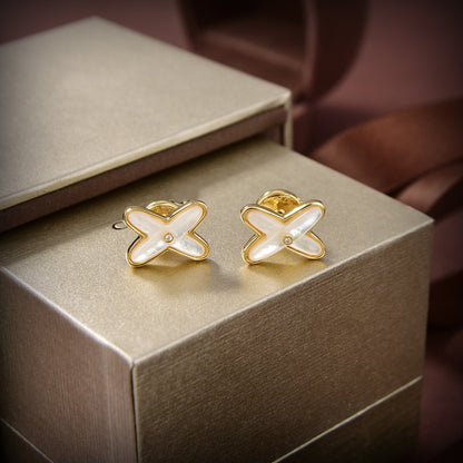[Azure Tears]JEUX DE WHITE MOP GOLD DIAMOND EARRINGS