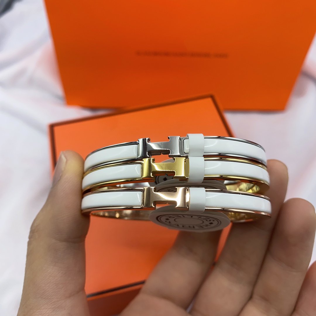 [Azure Tears]CLASSIC HM CLIC WHITE 8MM ENAMEL BRACELET