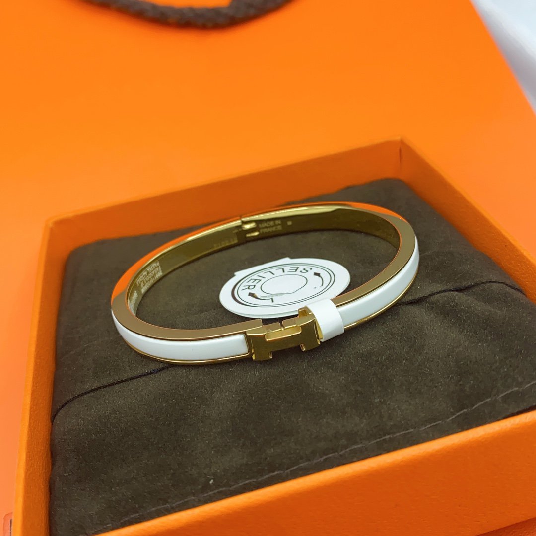 [Azure Tears]CLASSIC HM CLIC WHITE 8MM ENAMEL BRACELET
