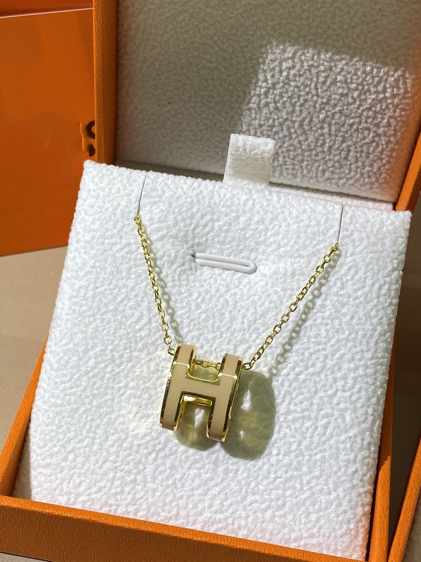 [Azure Tears]HM CLIC YELLOW ENAMEL GOLD NECKLACE