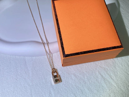 [Azure Tears]HM ADVANCED NICHE LOCK HEAD NECKLACE DIAMONDS