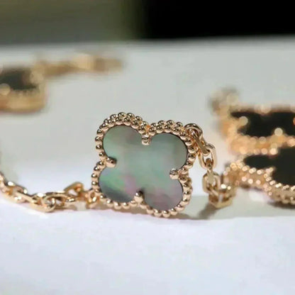 [Azure Tears]LUCKY CLOVER 5-MOTIF BRACELET - GREY MOTHER-OF-PEARL COLLECTION