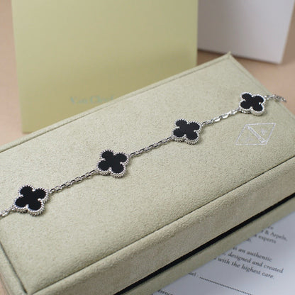 [Azure Tears]LUCKY CLOVER 5-MOTIF BRACELET - BLACK OXNY COLLECTION