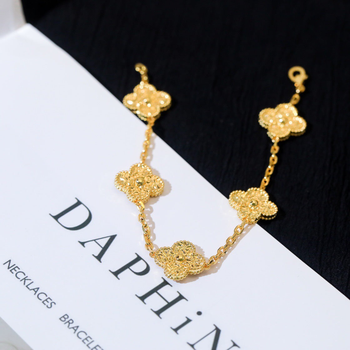 [Azure Tears]LUCKY CLOVER 5-MOTIF BRACELET - BRONZING