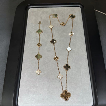 [Azure Tears]DETACHABLE 15-MOTIF CLOVER STATEMENT SET - GREY MOTHER-OF-PEARL & LASER
