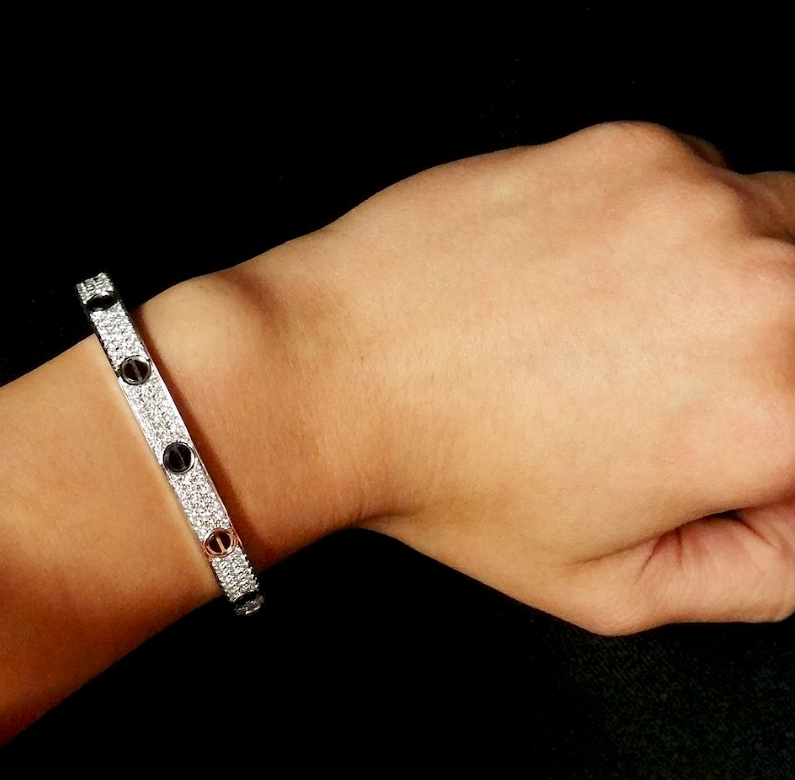 [Azure Tears]CLASSIC 6.1MM LOVE BANGLE - DIAMOND PAVÉ & BLACK CERAMIC