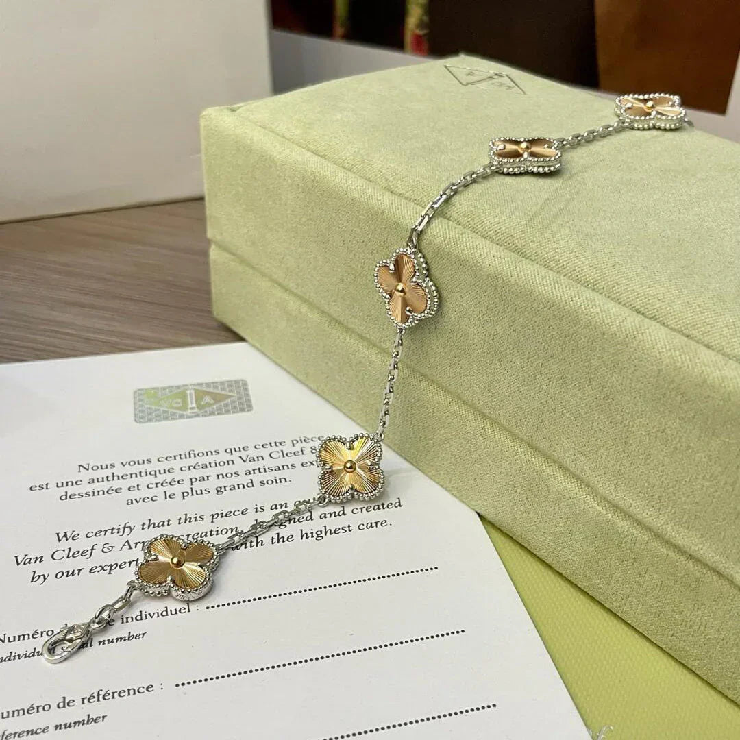 [Azure Tears]LUCKY CLOVER 5-MOTIF BRACELET - LASER COLLECTION