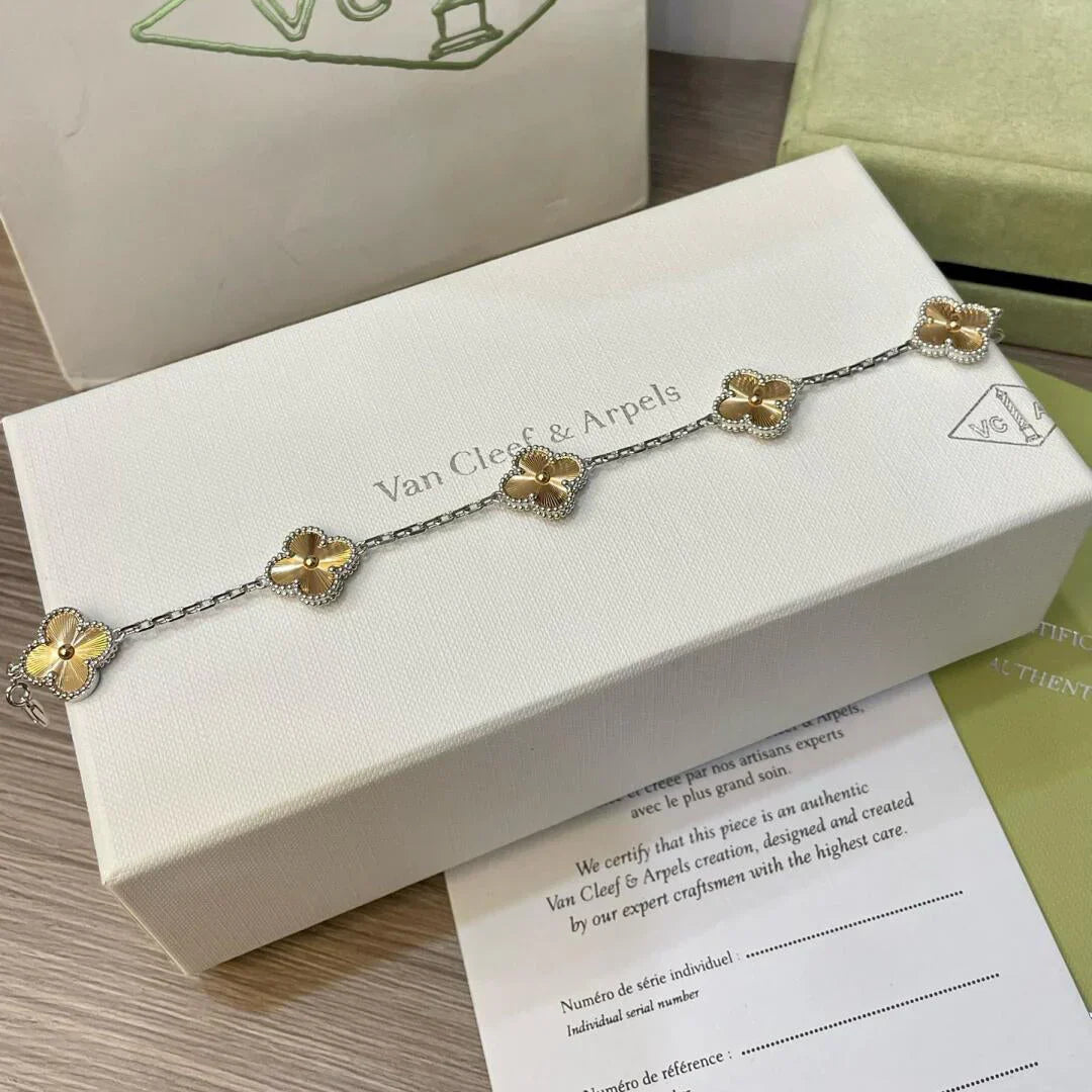 [Azure Tears]LUCKY CLOVER 5-MOTIF BRACELET - LASER COLLECTION