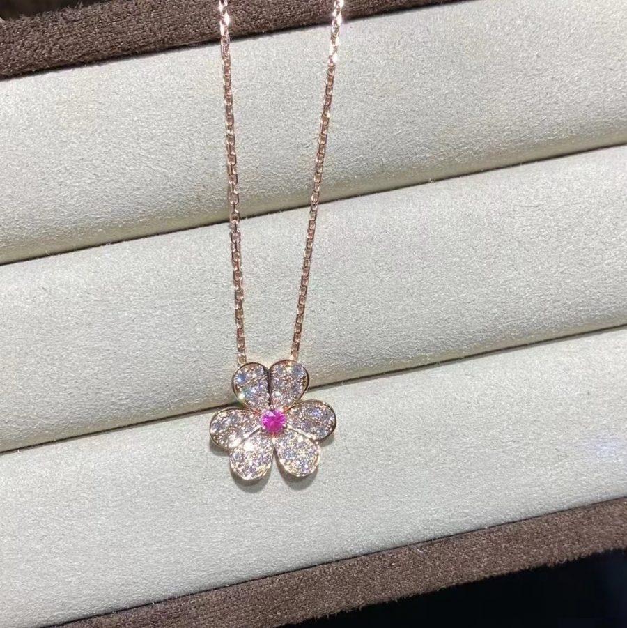 [Azure Tears]PAVÉ DIAMOND BUTTERFLY CHARM NECKLACE