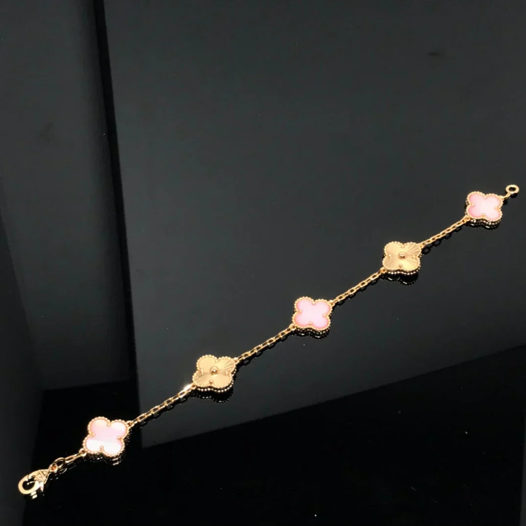 [Azure Tears]LUCKY CLOVER 5-MOTIF BRACELET - PINK MOTHER-OF-PEARL COLLECTION