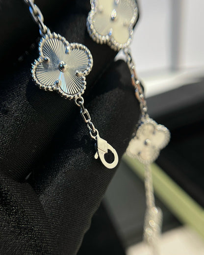 [Azure Tears]LUCKY CLOVER 5-MOTIF BRACELET - LASER COLLECTION